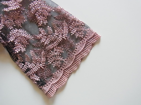 アンティーク・総チュール刺繍ワンピース袖
