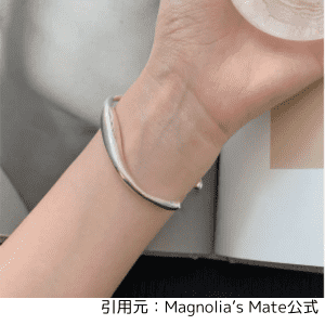 MagnoliasMateカーブニュアンスバングル
