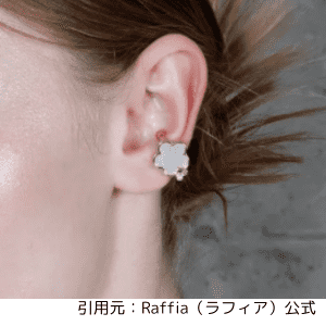 raffiaイヤーカフ